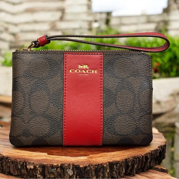 Coach Corner Zip Wristlet In Signature Brown Canvas With Red Stripe NWOT - Picture 1 of 5